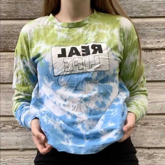 Urban Outfitters Tie Dye Long Sleeve - Picture 2 of 3